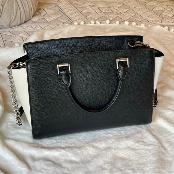 Michael Kors Sylvia Medium Top Zip Leather Purse - Picture 3 of 10